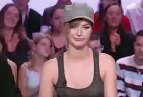 За да гледате видео, секс Луиза бургуэн сладък гърдите порно снимки, Частна баня
