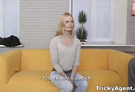 Порно сперма в устата сложни материи - перфектен дебют путка естествени цици мъжете